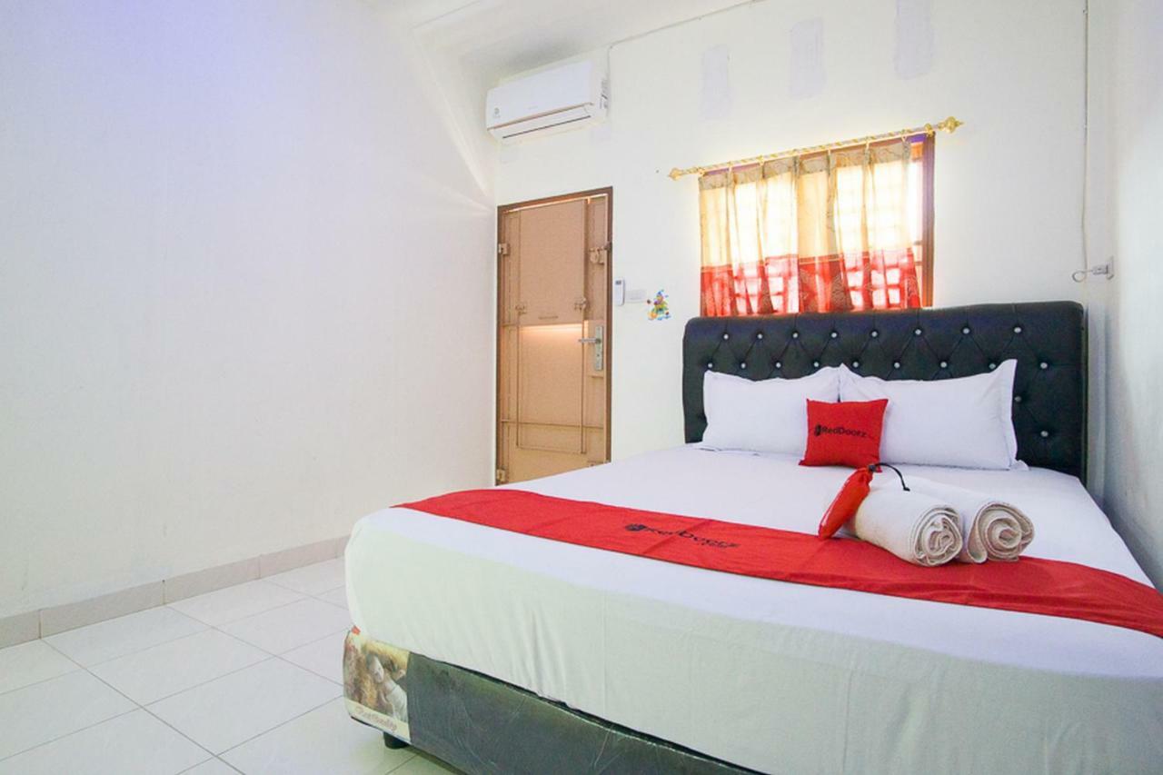 Reddoorz @ Pematangsiantar 2 Hotel Ngoại thất bức ảnh